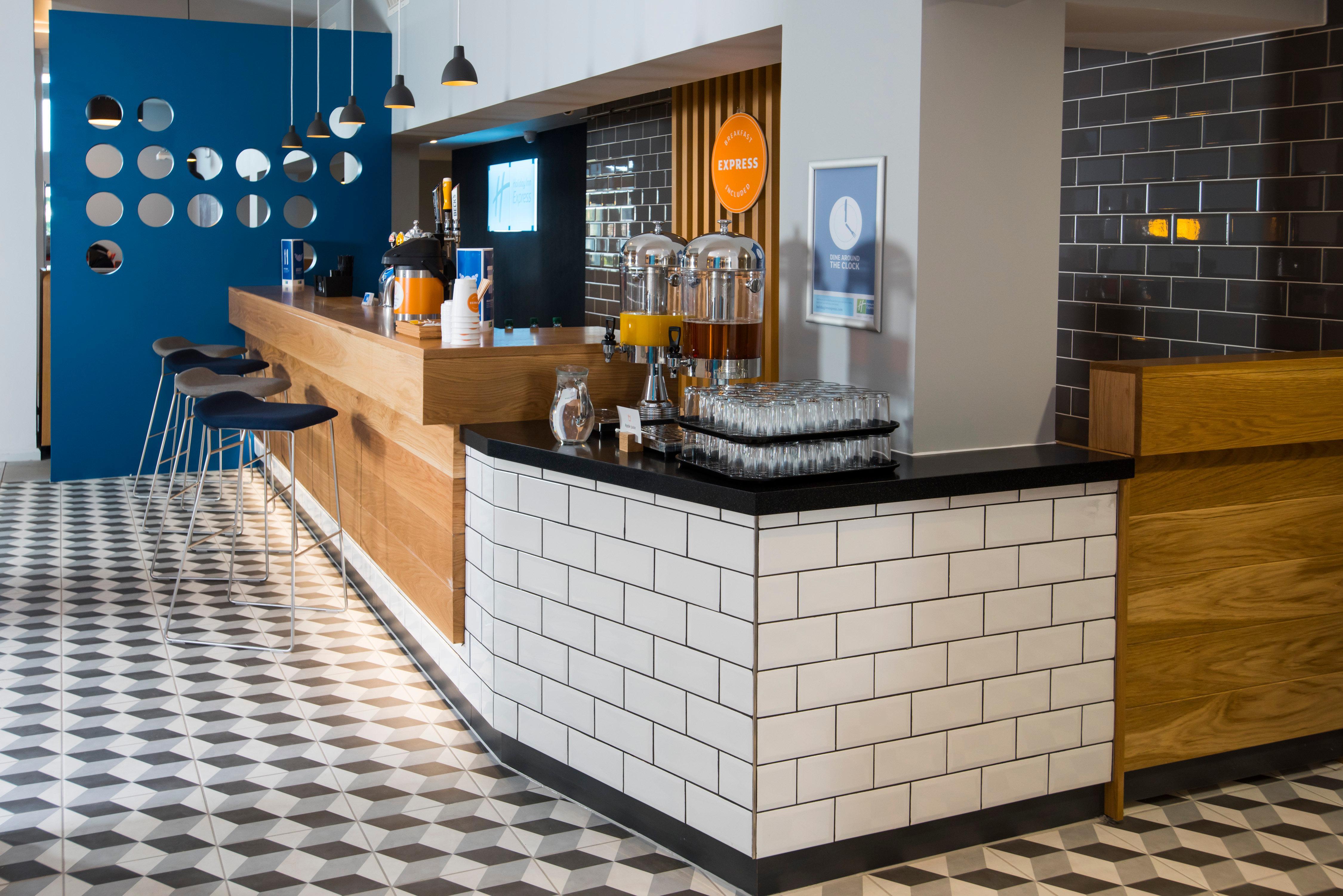 Holiday Inn Express Portsmouth - North By Ihg Buitenkant foto
