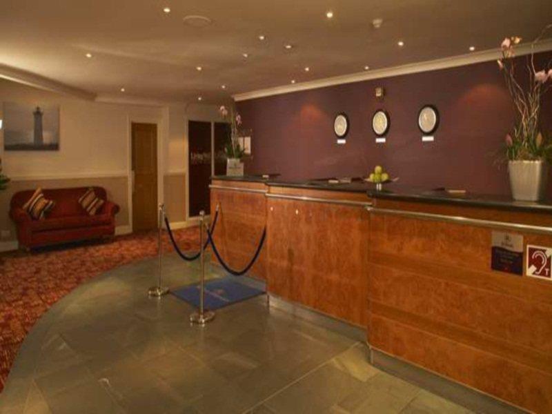 Holiday Inn Express Portsmouth - North By Ihg Buitenkant foto