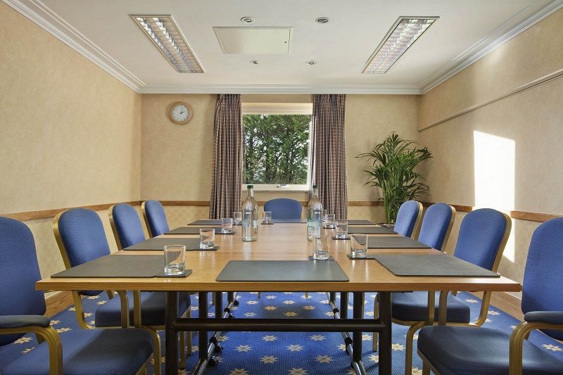 Holiday Inn Express Portsmouth - North By Ihg Buitenkant foto